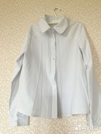 Школьные блузки и кардиган для девочки 140-146