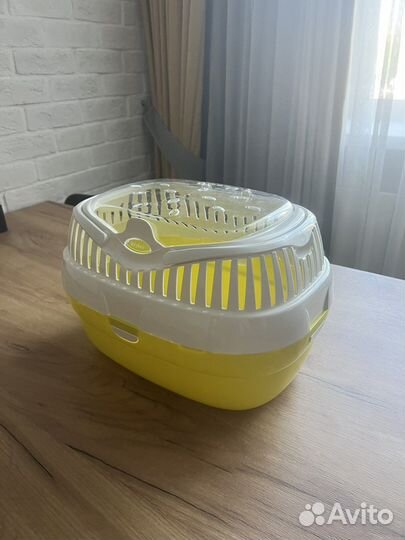 Переноска для животных пластиковая
