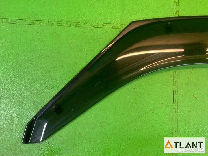 Ветровик передний левый honda stepwgn