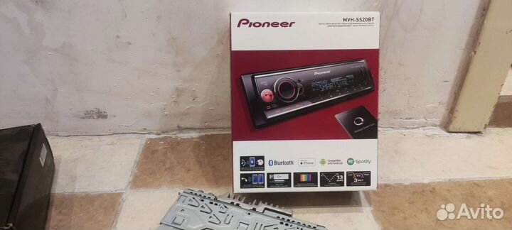 Магнитола Pioneer