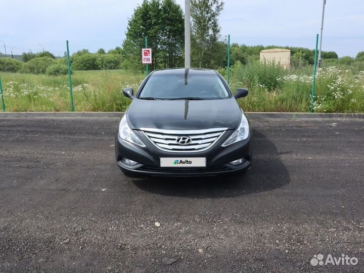 Hyundai Sonata 2 AT, 2011, 320 700 км