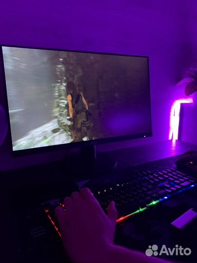 Игровая клавиатура с подсветкой