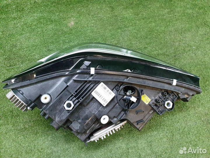 Фара левая BMW 3-Series