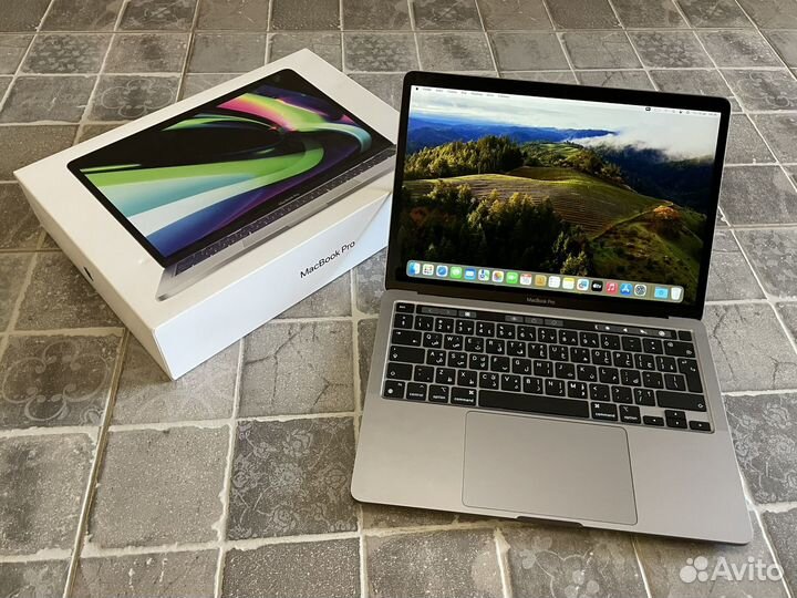 Apple MacBook Pro 2022 (M2)