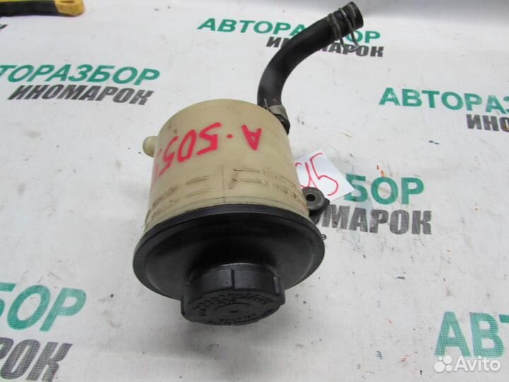 Бачок гидроусилителя для Nissan R'nessa 1997-2001