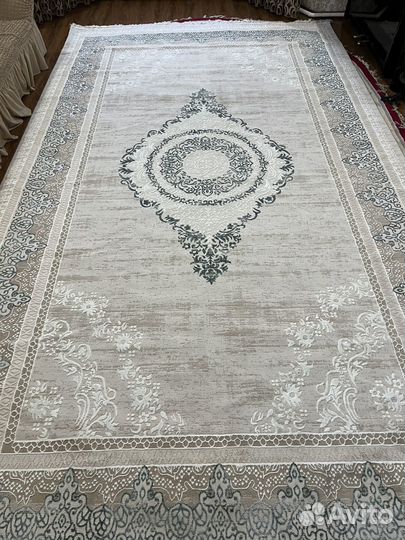 Ковер новый