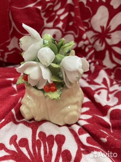 Фарфоровый букет зима ежевичная поляна