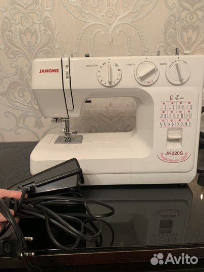 Швейная машинка новая