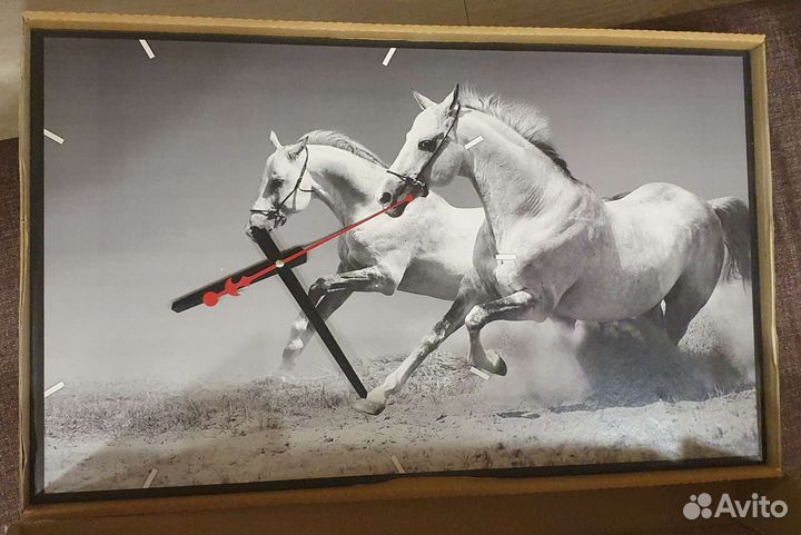 Часы настенные