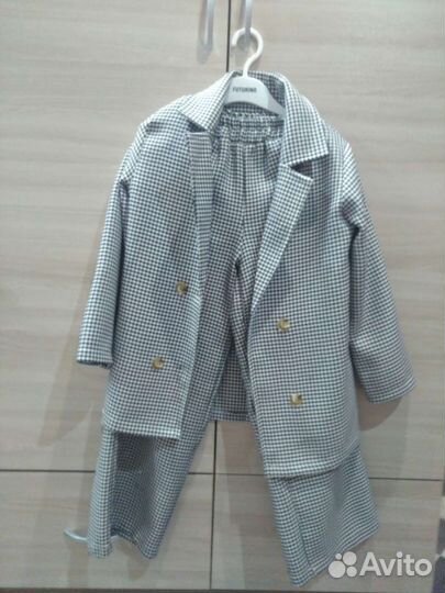 Брючный костюм для девочки