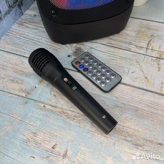 Портативная блютуз колонка