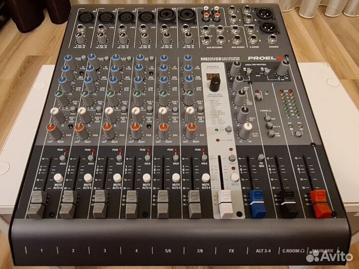 Микшерный пульт Proel M822USB