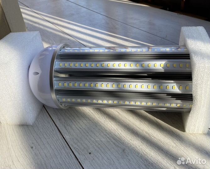 Лампа светодиодная