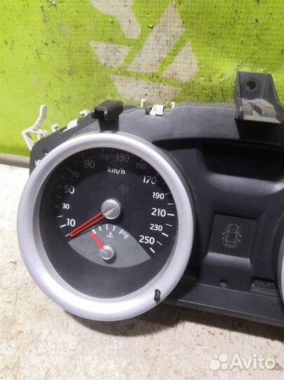 Панель приборов Рено Меган 2