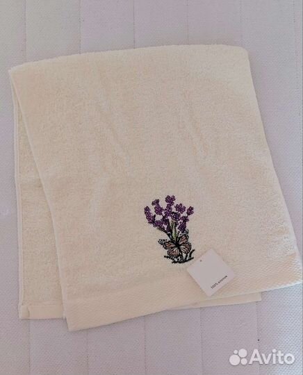 Полотенце с вышивкой