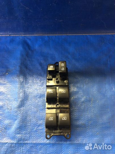 Блок управления стеклоподъемниками Mitsubishi Outl