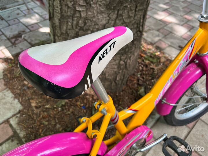 Детский велосипед Keltt 16'' с боковыми колесами