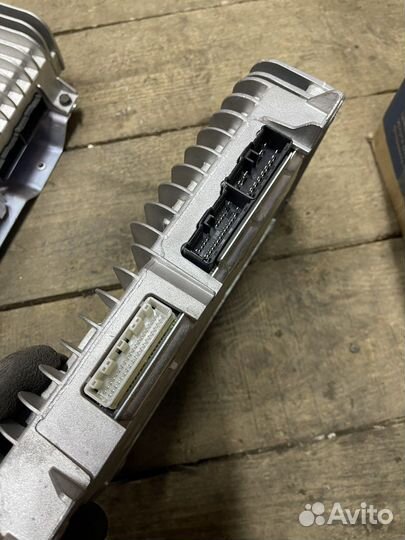 Усилитель штатный Bose