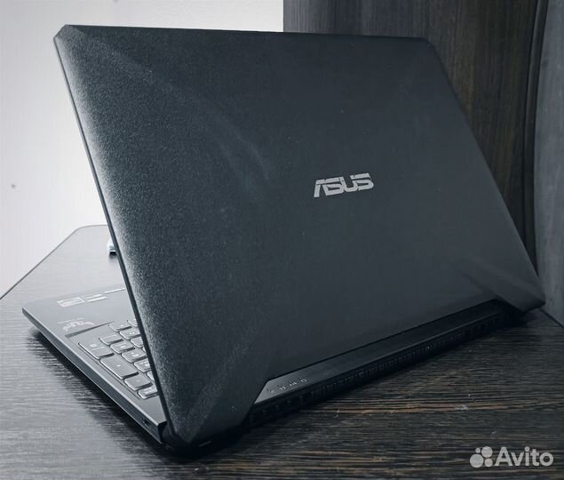 Игровой ноутбук Asus 15.6/120Hz/Gf1650/Ryzen5/8Gb