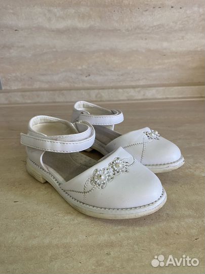 Детские туфли для девочки