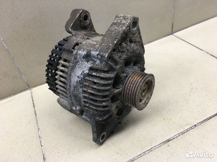 Б/У Б/У Генератор 5705E7 Peugeot-Citroen