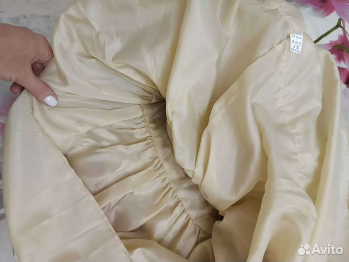 Платье праздничное