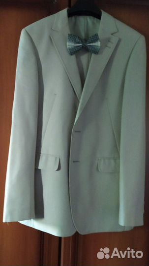 Мужской костюм