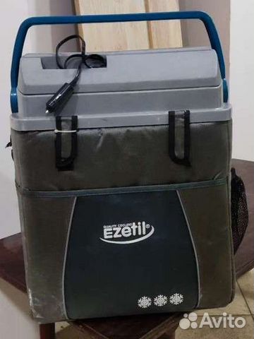 Автомобильный электро холодильник Ezetil ESC 28
