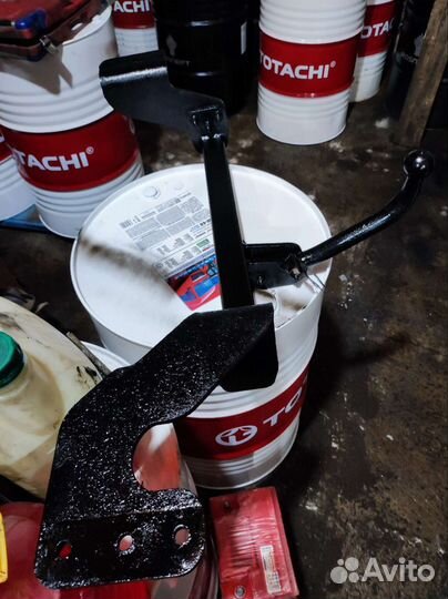 Фаркоп на Nissan xtrail t31