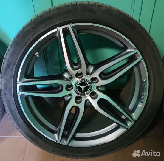 Колеса на mercedes r19 amg разноширокие