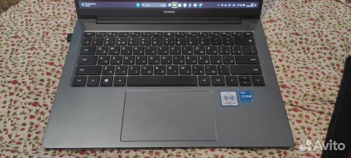 Huawei matebook d14 i5