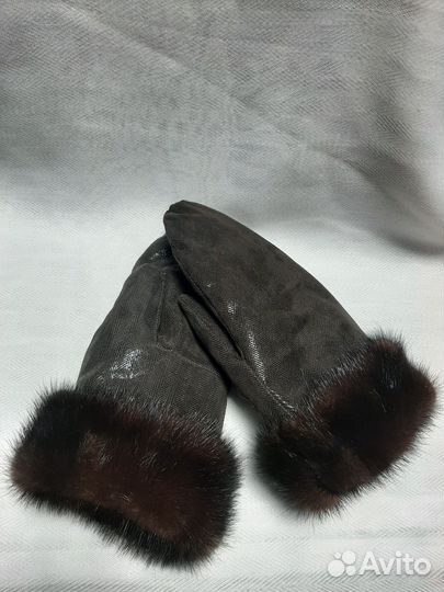 Варежки женские норковые