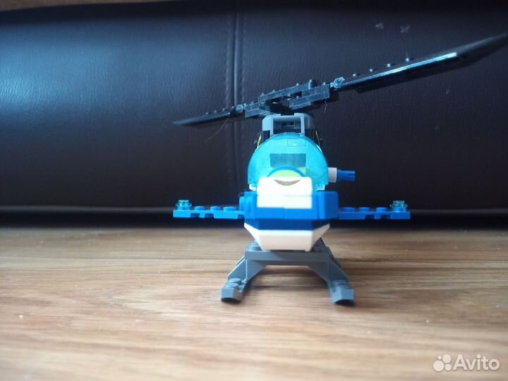 Lego City Воздушная полиция: погоня дронов 60207