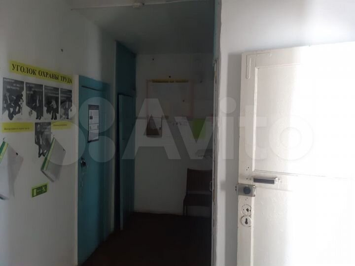 Своб. планировка, 53 м², 1/3 эт.