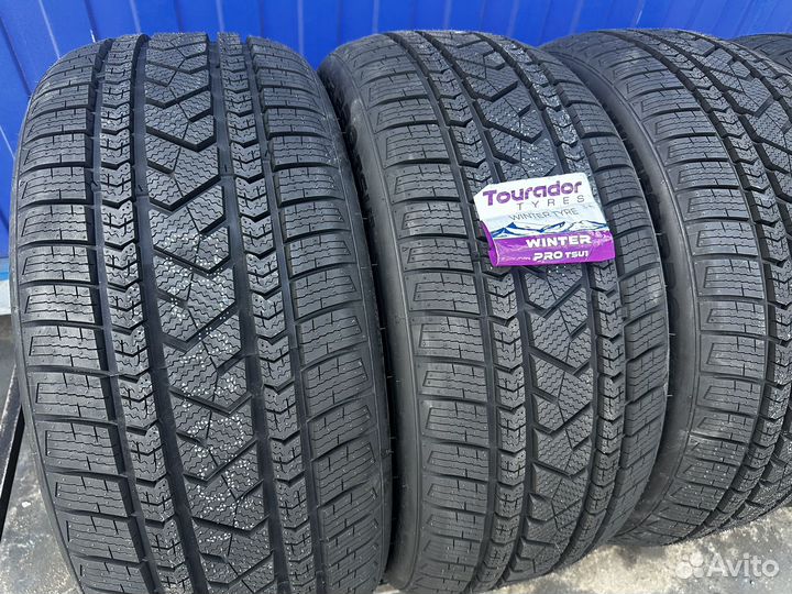 Tourador Winter Pro TSU1 245/45 R19 и 275/40 R19