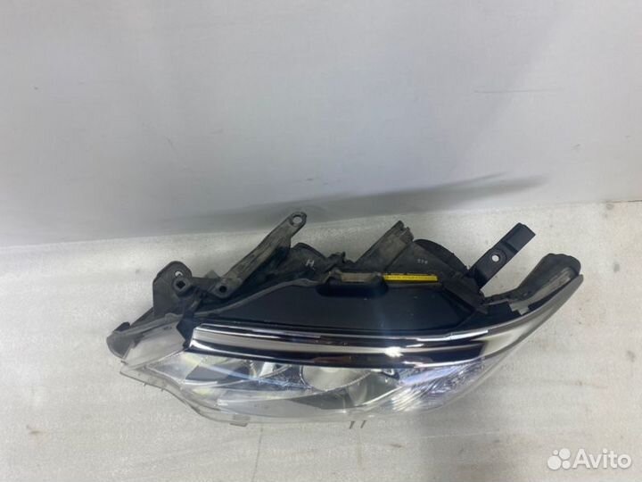 Фара адаптивная передняя левая Toyota Camry V55
