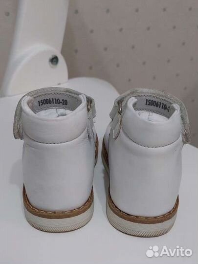 Туфли для девочки 20 размер
