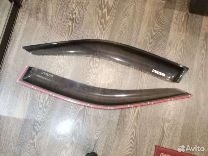 Ветровики на дверь переднюю