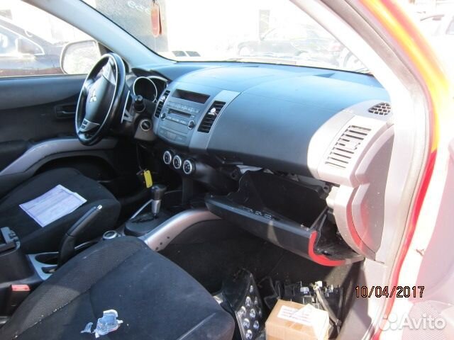 Разбор на запчасти Mitsubishi Outlander XL