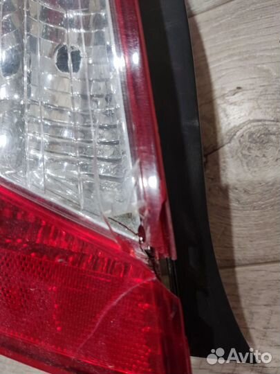 Задняя левая фара Hyundai Verna