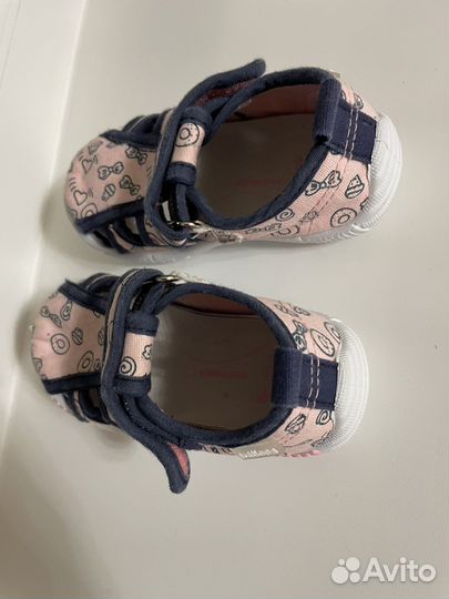 Сандали для девочки