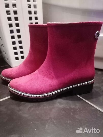 Резиновые сапоги