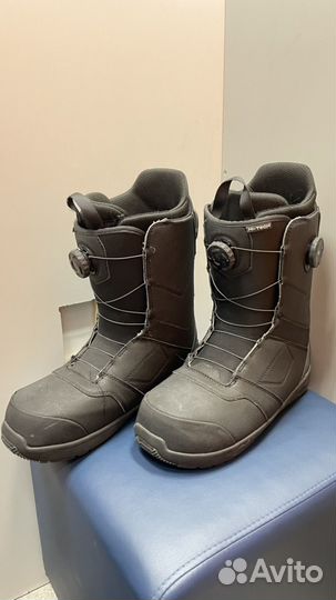 Сноубордические ботинки 43