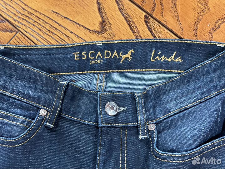 Escada джинсы 34