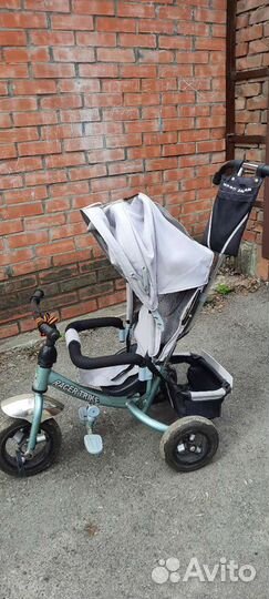 Детский велосипед с родительской ручкой