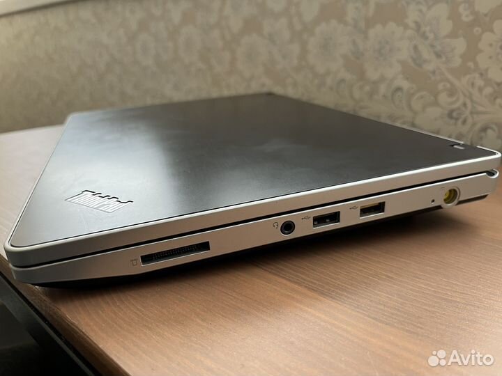 Lenovo Thinkpad Edge