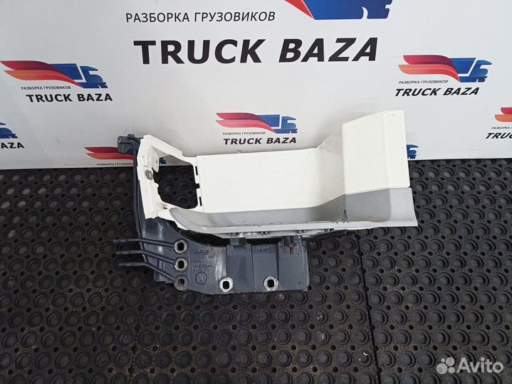 1948243 Корпус подножки левый Daf XF106