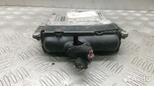 Блок управления двигателем volkswagen scirocco 3RD