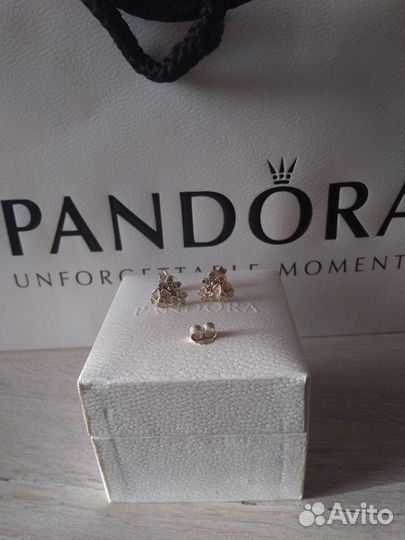 Серьги pandora