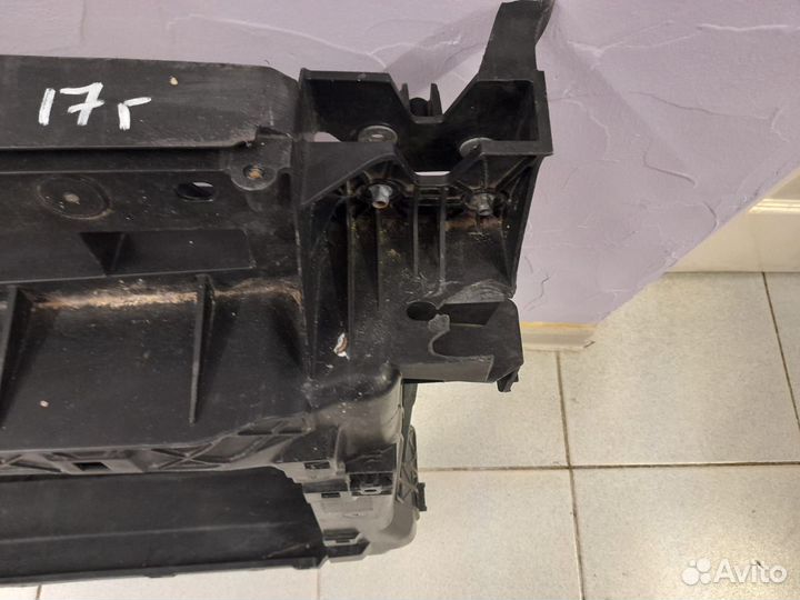 Телевизор / Переднйи экран Skoda Kodiaq